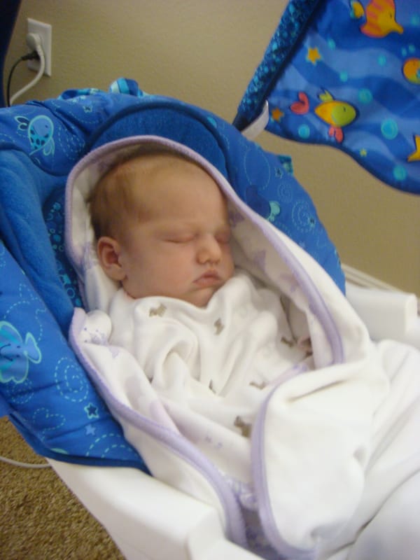 Who does Savannah look like?