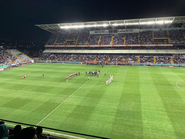 Soccer in San Jose - Saprissa vs Santos